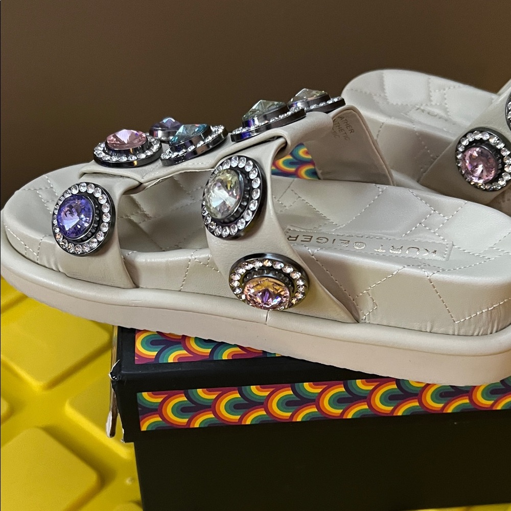 Kurt Geiger White Jeweled Slide Sandals size 7 - Picture 6 of 16
